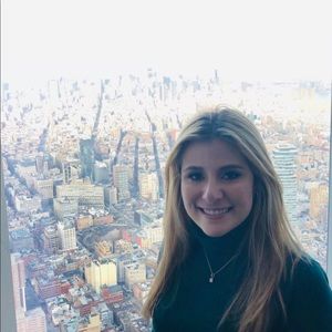 Meet your Posher, Amanda